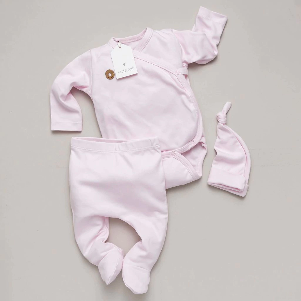 AJUAR ROSA BEBE I BODY + RANITA Y GORRITO