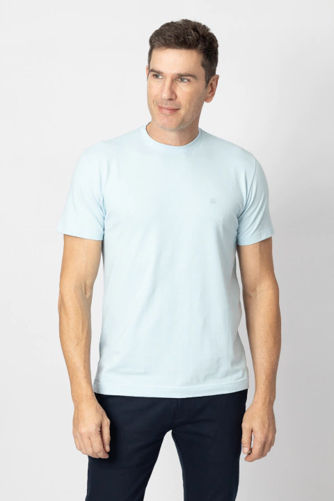CAMISETA BÁSICA GOLA CARECA AZUL CLARA