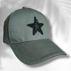 Cap Militar Black Star en internet