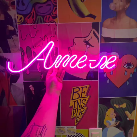 Luminária Neon Led Ame-se 55x18cm