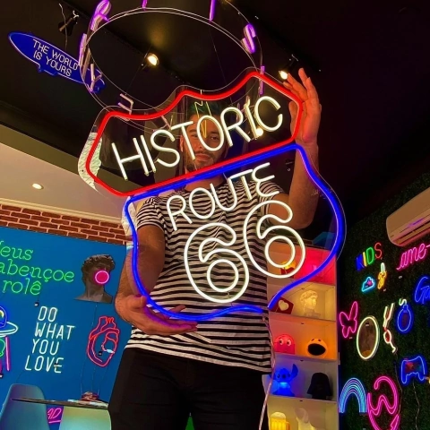 Luminária Neon Led Historic Route 66 51x53cm