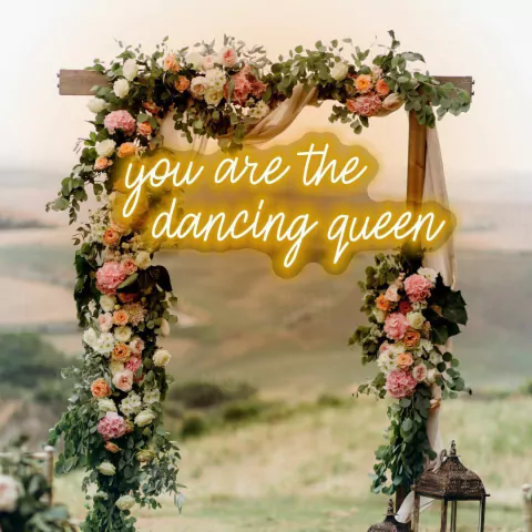 Luminária Neon Led You are the dancing queen 100x39cm