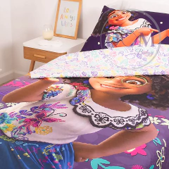 Cubrecama Encanto 1 1/2 Plaza con Funda de Almohadon Reversible Piñata en internet