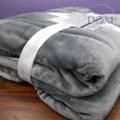 Frazada Flannel 1 1/2 Plaza La Bastilla Maracaibo Colors 160x240cm. - comprar online