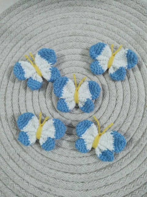 ESCARAPELA -MARIPOSA-