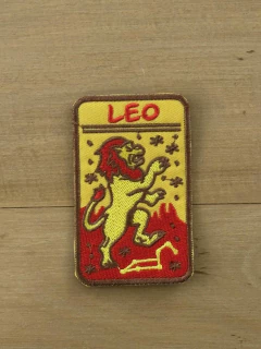 Parche bordado termoadhesivo rectangular "Leo - comprar online