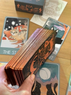 Tarot Cats en caja rígida - comprar online