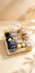 Cesta natalina com panettone, suco integral e bombom ferrero - Mamis Cestas RP