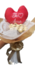 Buquê de Ferrero Rocher com coração pelúcia "Recomeço"