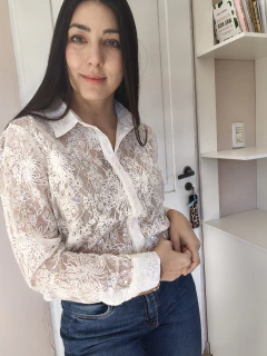 Camisa de encaje manga larga en internet