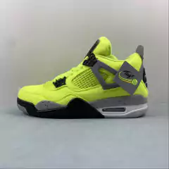 AIR JORDAN 4 RETRO - comprar online