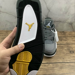 AIR JORDAN 4 RETRO - comprar online