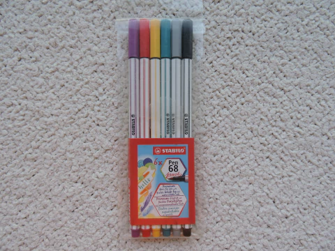 Caneta Stabilo Pen 68 Brush com 6 cores