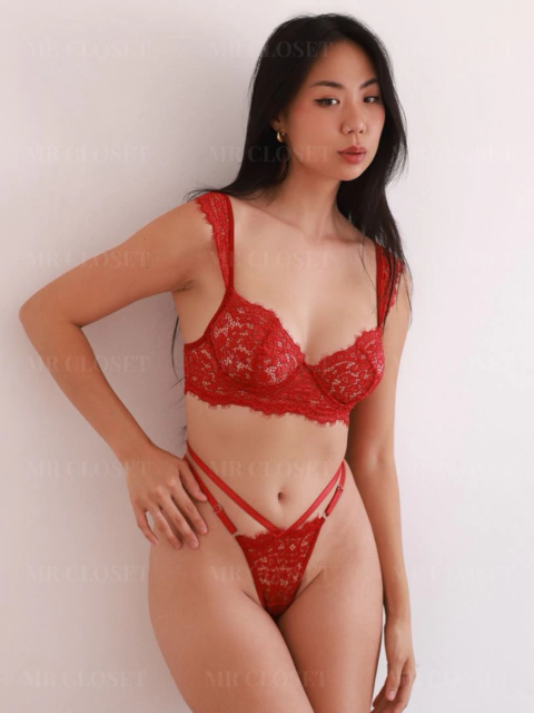 Conjunto de Lingerie Anna em Renda Chantilly Sem Bojo com Aro de Sustentação - Vermelho - comprar online