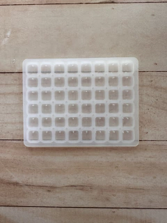 MD243 Mini dijes cuadrados ABC Y SIGNOS 1cm