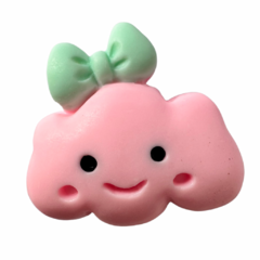 Charms para fundas con forma de Nube Rosa! en internet