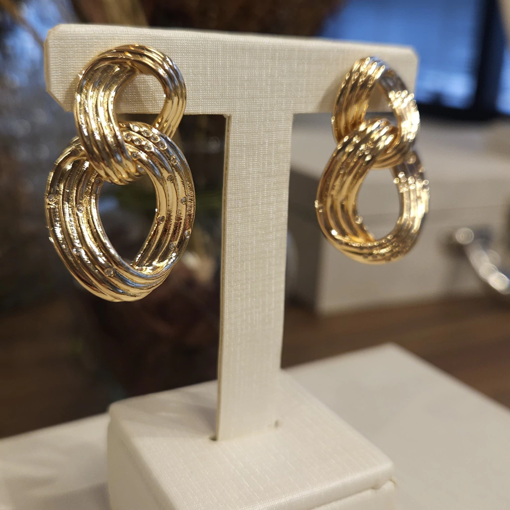 Brinco Dois Elementos Frisos Zirconia