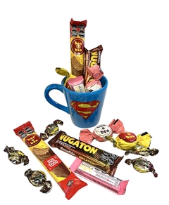 Taza cerámica "Superman" c/golosinas