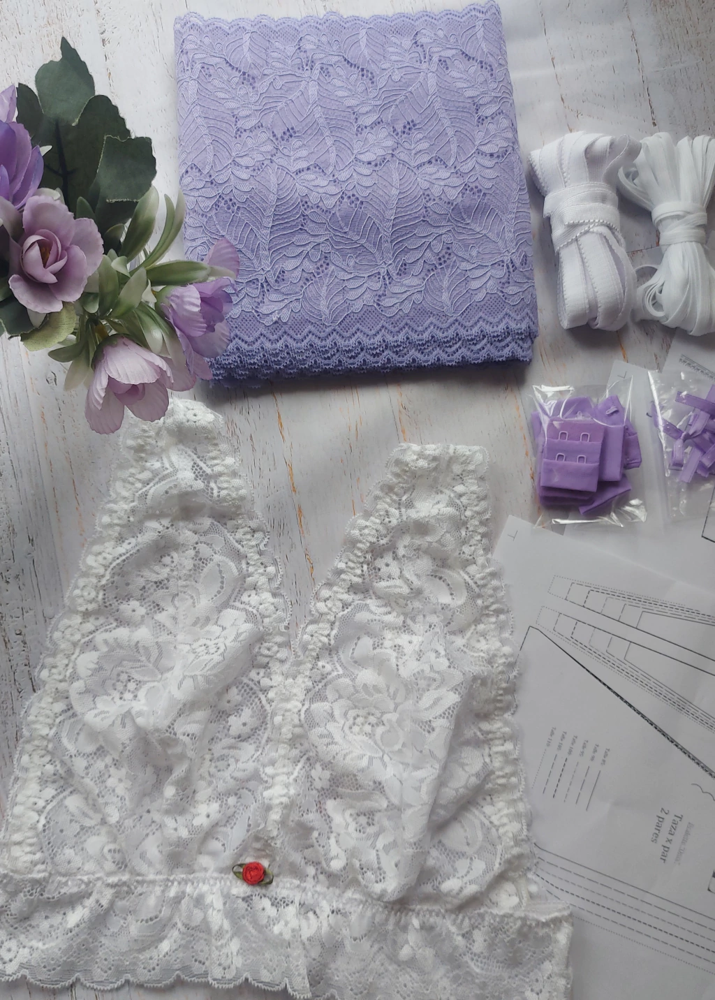 Molde Bralette Onix (talle 85 al 110) + Kit de insumos