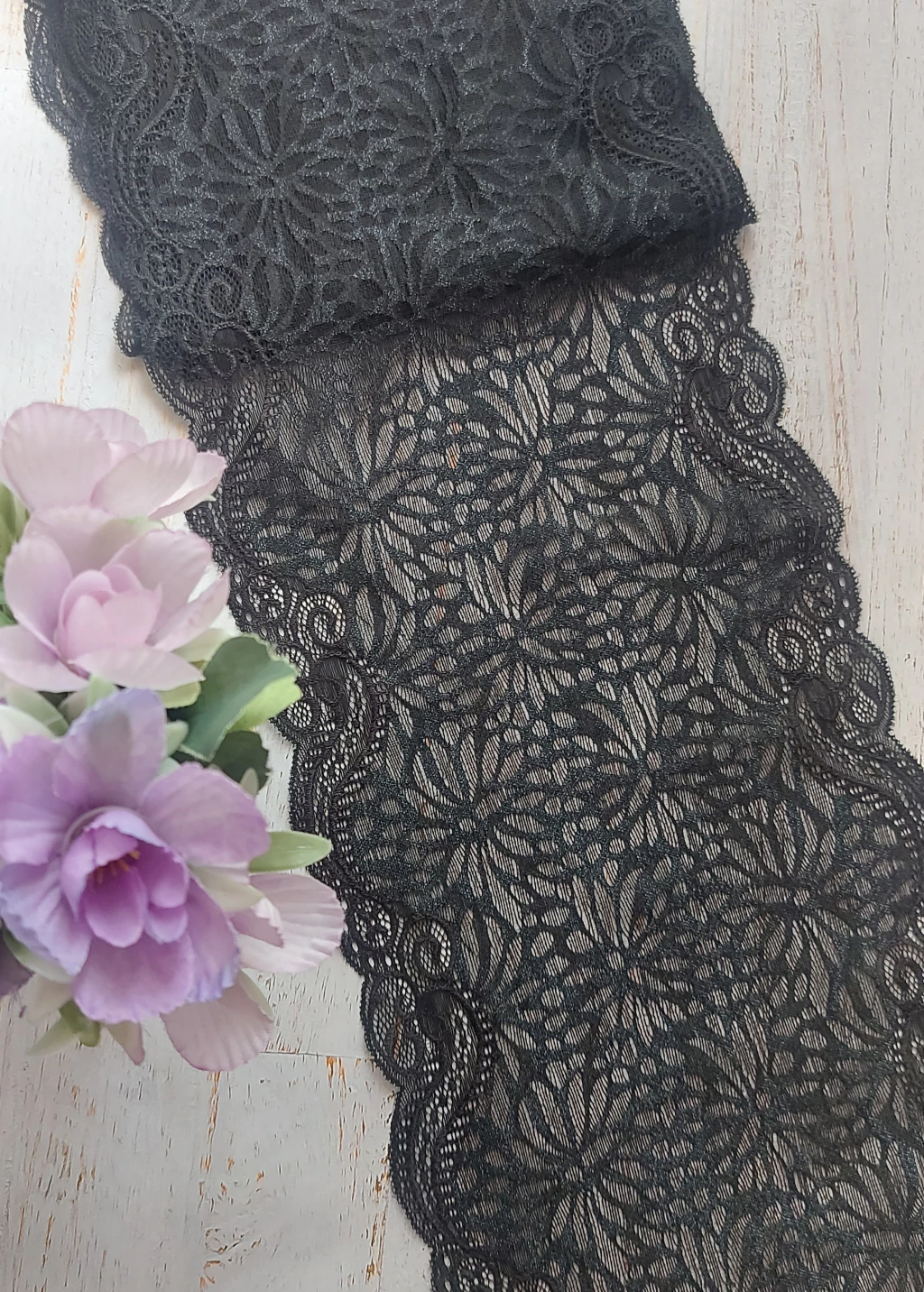 Puntilla Elastizada 19,5 cm Negro con Lurex x mt