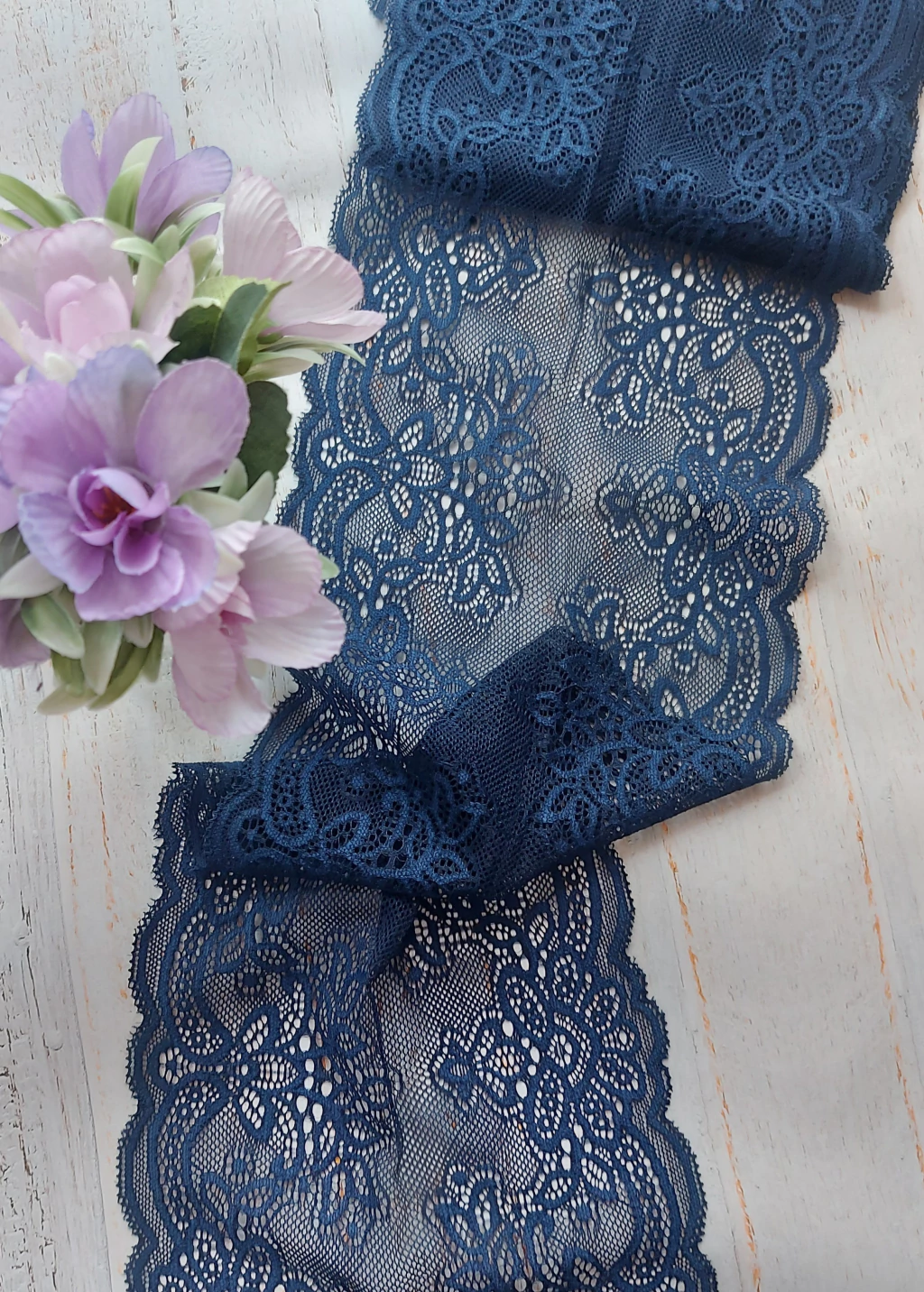 Puntilla Elastizada 18 cm Azul noche x mt