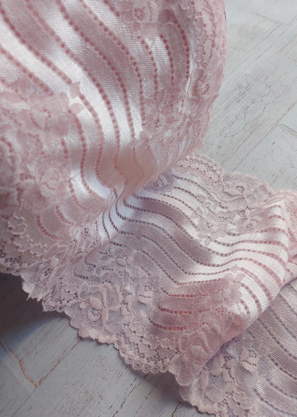 Puntilla Elastizada 17 m Rosa x mt