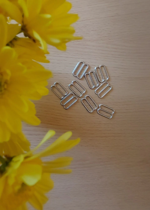 Correderas de 15 mm x 50 unid