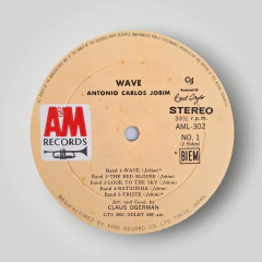 Antônio Carlos Jobim - Wave (Japão) na internet
