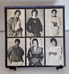Jacksons - Victory na internet
