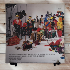 Elton John - Reg Strikes Back - comprar online