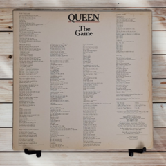 Queen - The Game na internet