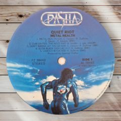 Quiet Riot - Metal Health na internet
