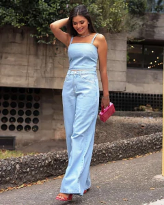 Calça Wide Leg Jeans Claro