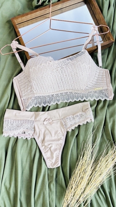 Conjunto Anastácia na internet