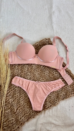 Conjunto Tradicional - Gata Manhosa