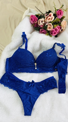 Conjunto Cinderela na internet