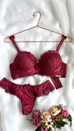 Conjunto Fru Fru - Gata Manhosa