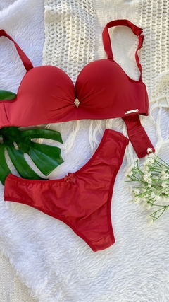 Conjunto Lívia na internet