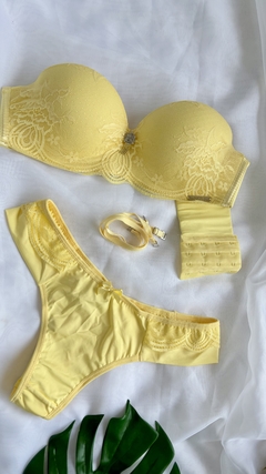 Conjunto Tatiana na internet
