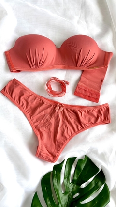 Conjunto Thais