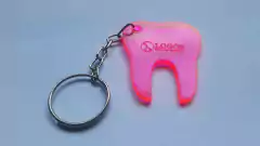 CHAVEIRO DENTE ACRILICO - comprar online