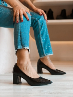 Stiletto Blair (379) en internet