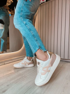 Zapa Vika (428) en internet