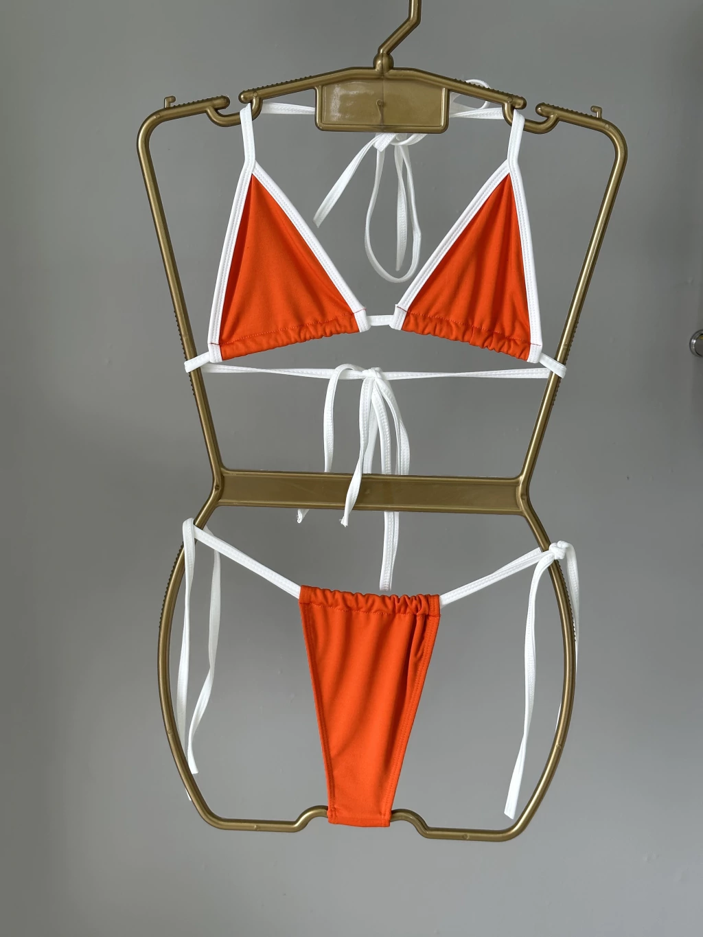 Biquíni Cortininha Laranja c/ Branco