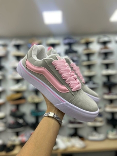 KNU - Cinza Rosa - comprar online