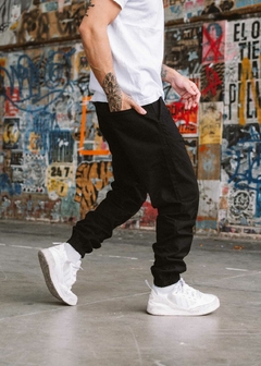 JOGGER TUPAC NEGRO en internet