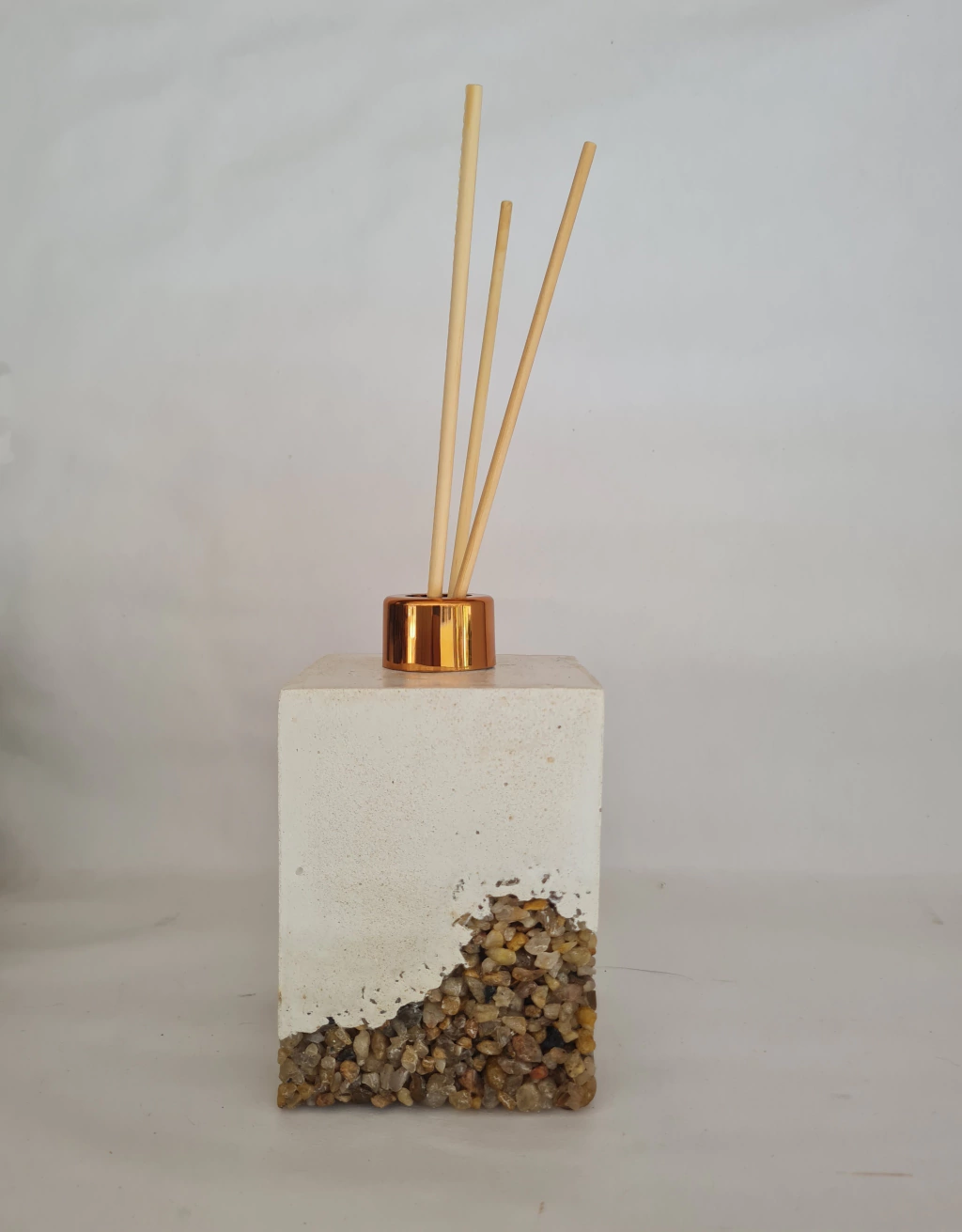 Porta Difusor de Aromas Cubo Cimento