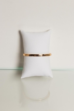Bracelete marcas de prego