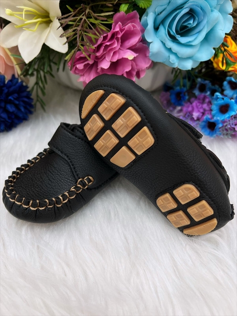 Sapatinho Mocassim Preto Com Cadarço Príncipes