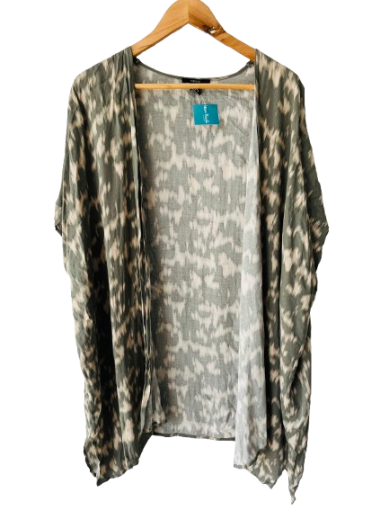 Kimono Forever 21 talle L - comprar online